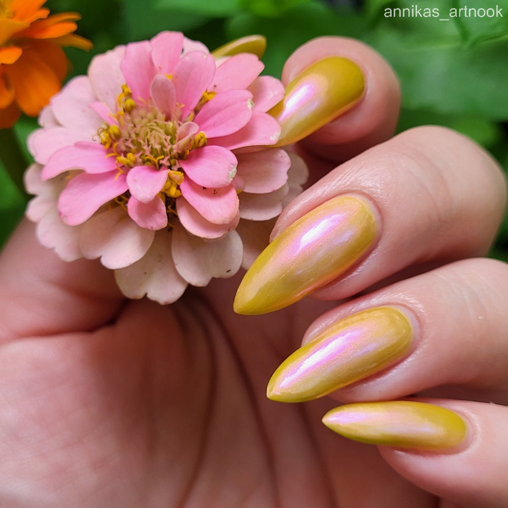 What's That in the Mustard?